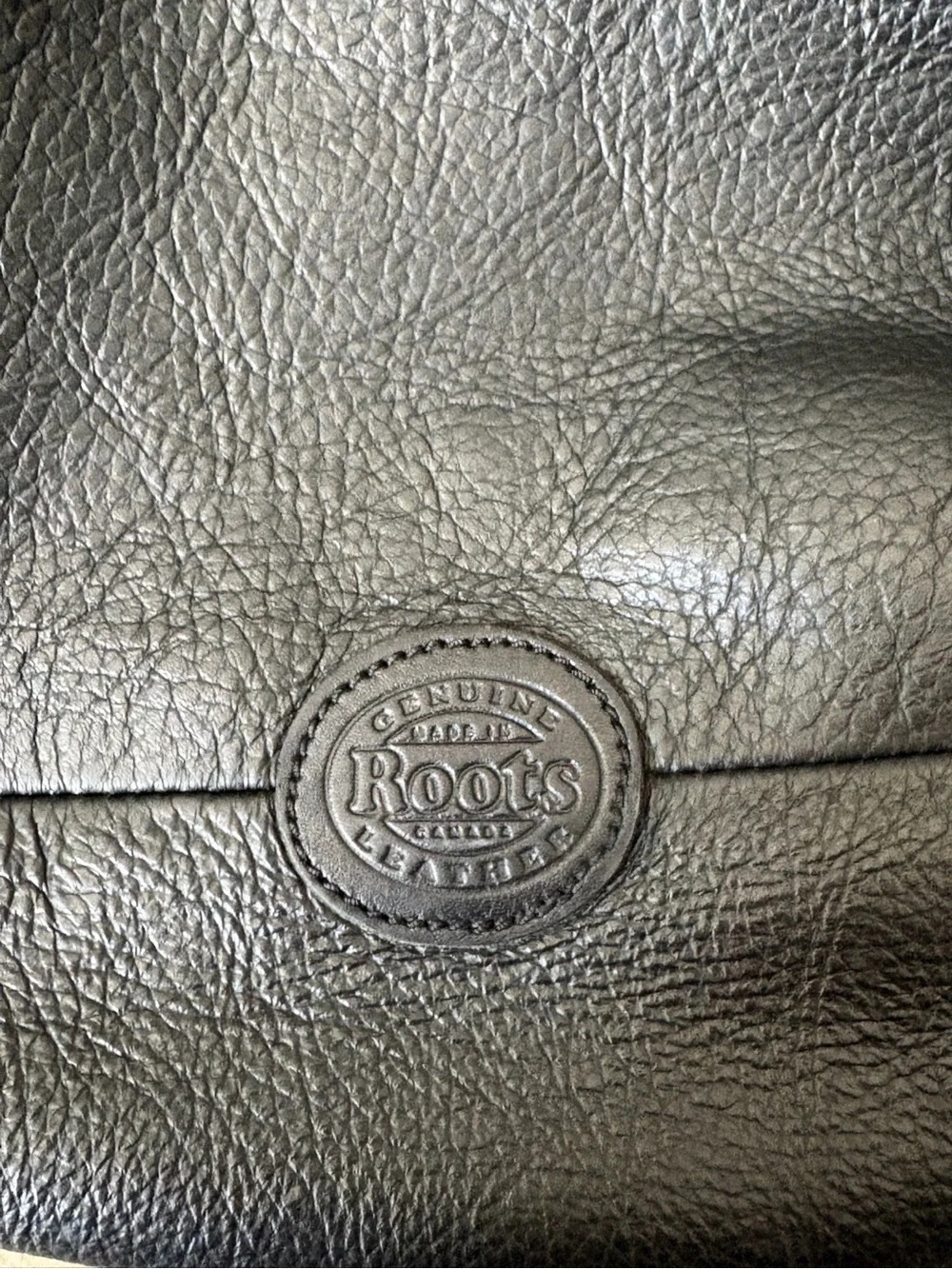 Roots Canada Black Leather Market Tote Bag Made In Canada Raw Edge - Picture 6 of 9